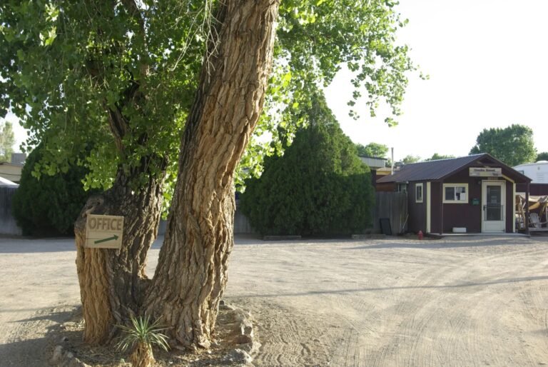 Corrales Kennel