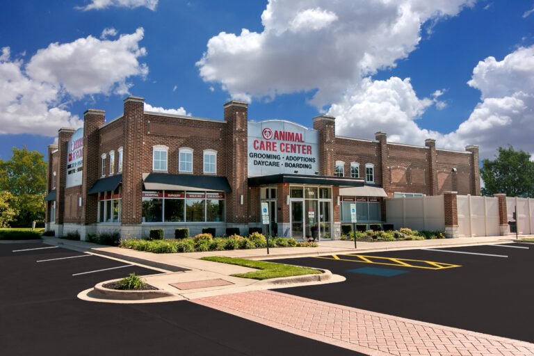 Animal Care Center of Shorewood