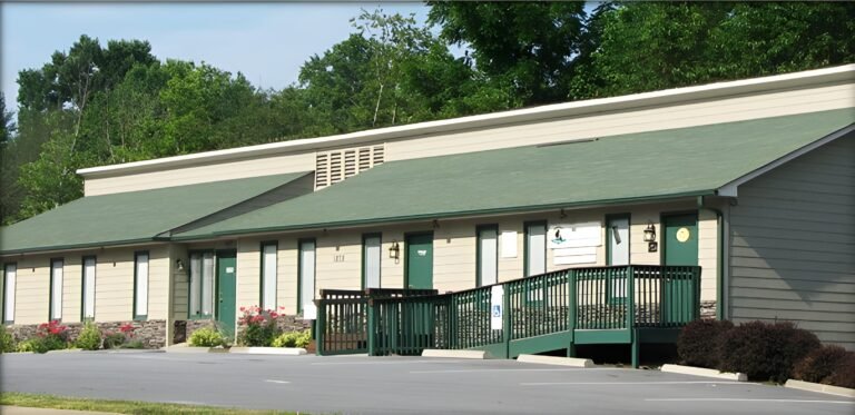 Asheville Veterinary Associates – South