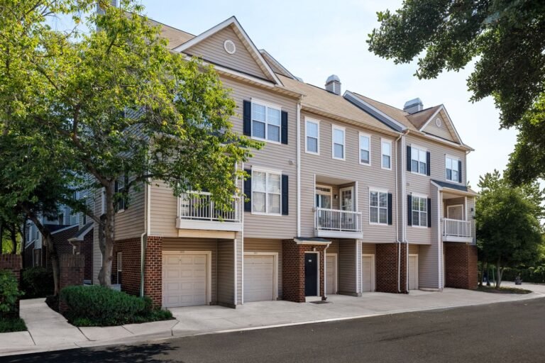 Cameron Court of Alexandria
