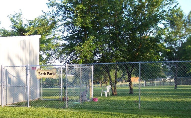 Honey Creek Pet Resort LLC